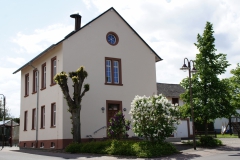 Frontansicht  Alte Schule